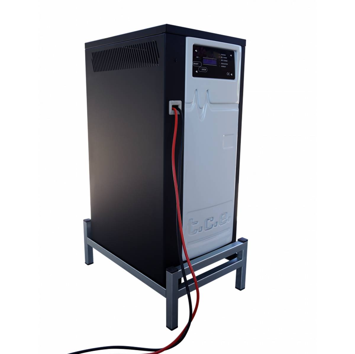 Q-Batteries Gabelstapler- Ladegerät 50Hz 80V 140A Nass ohne Netz- und Batteriestecker