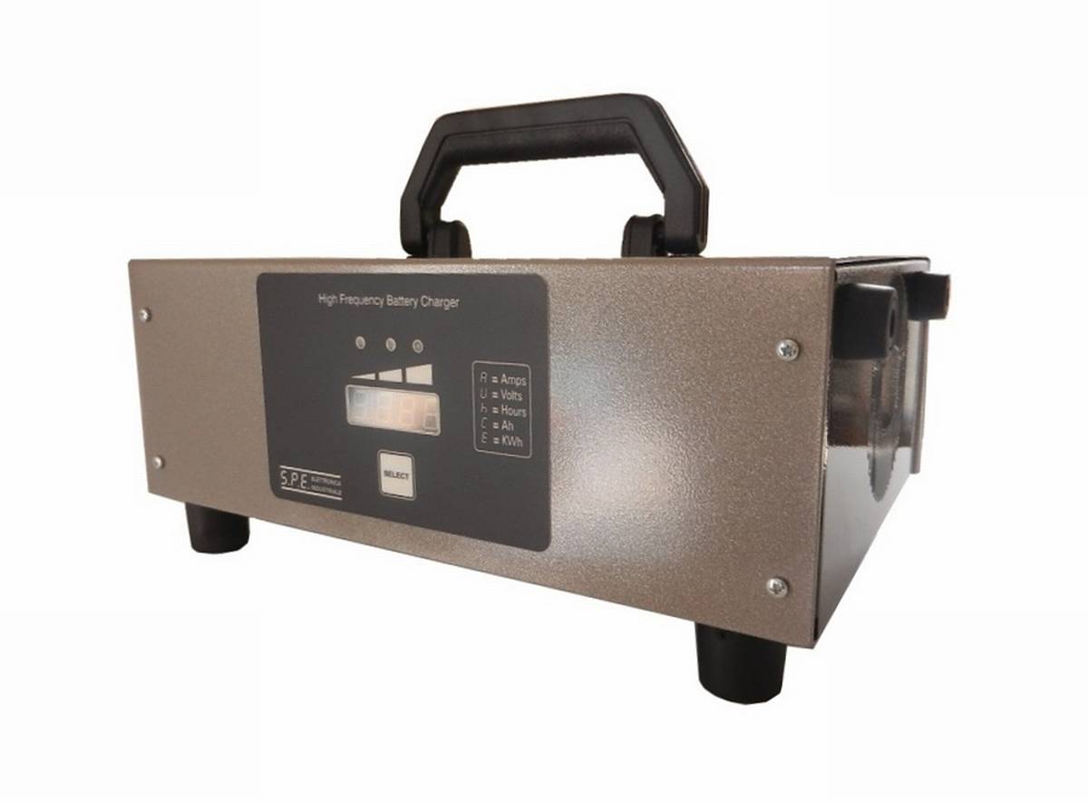 Q-Batteries energiesparendes Hochfrequenzladegerät 36V 20A by S.P.E. Charger BLS CBHF2-PFC-Golf  ohne Batteriestecker - Ladekennlinie : Nassbatterien / PZS